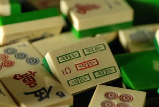 Rank 5 Mahjong tile